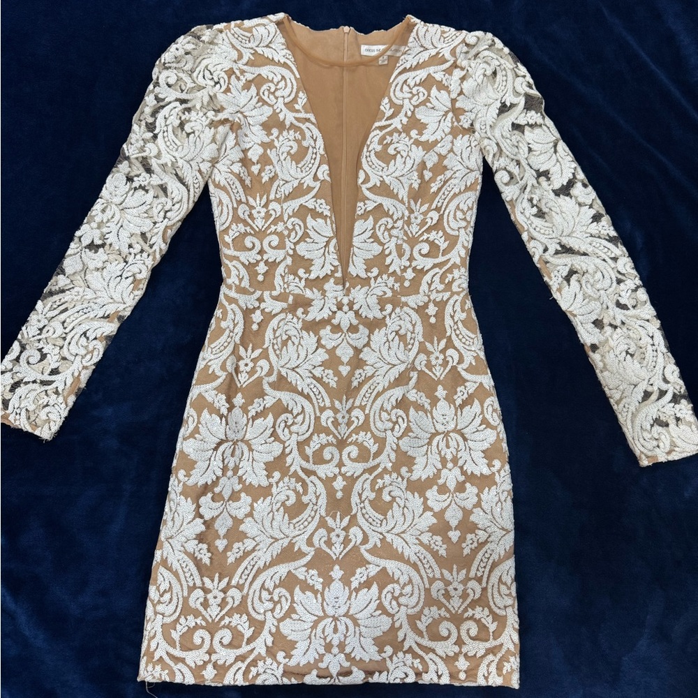 Dress the Population White and Cream Lace Long Sleeve Dress - Picture 3 of 10